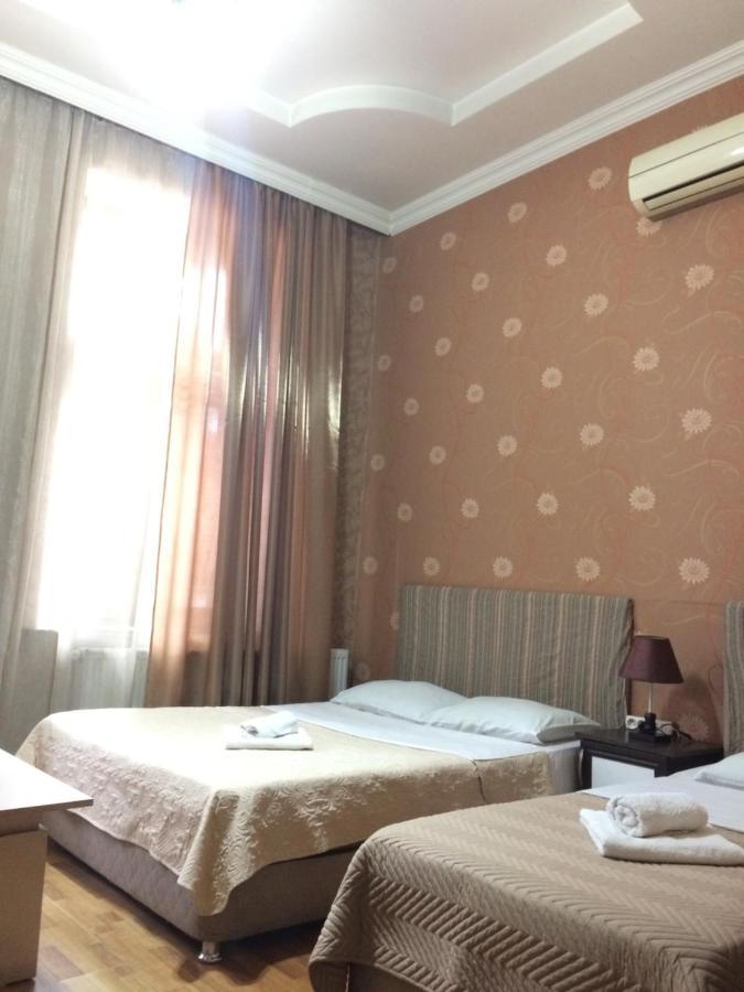 Hotel Albatros Batumi Zewnętrze zdjęcie