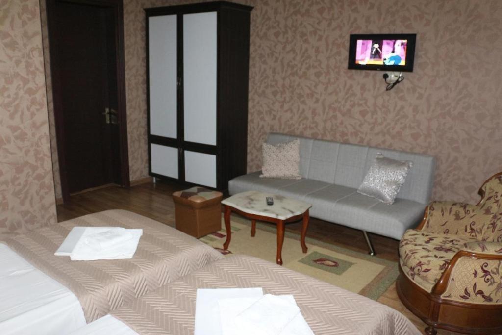 Hotel Albatros Batumi Zewnętrze zdjęcie