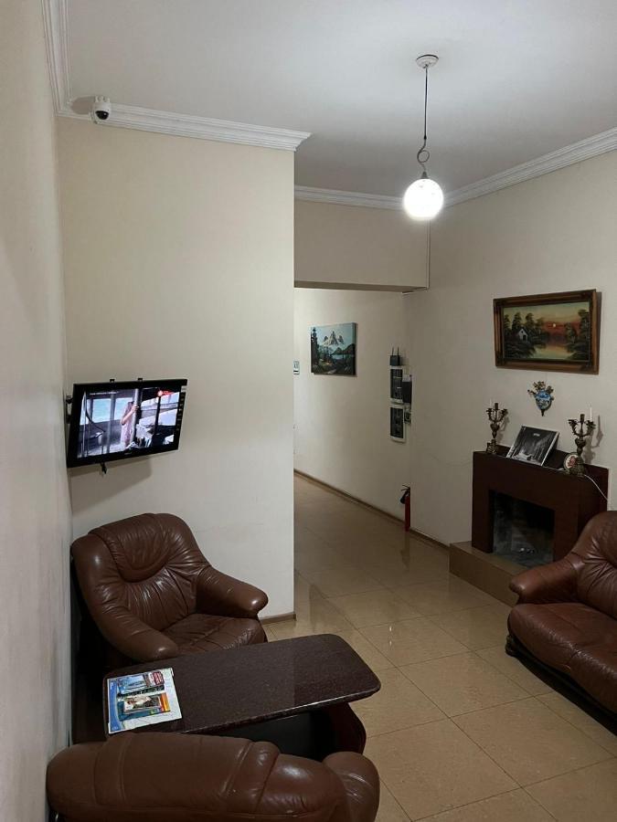 Hotel Albatros Batumi Zewnętrze zdjęcie